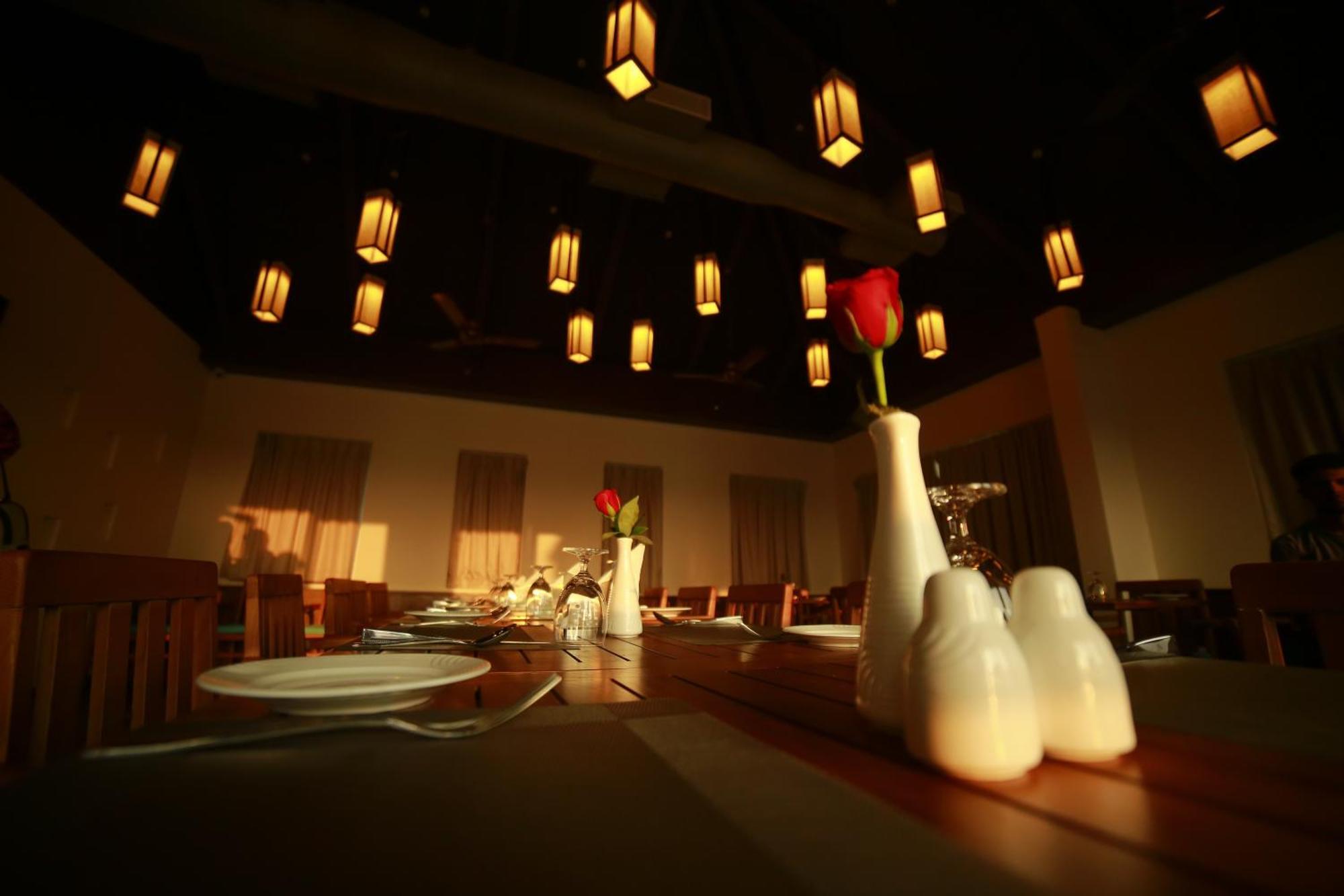 Vivin Luxury Suites Thiruvananthapuram Екстер'єр фото